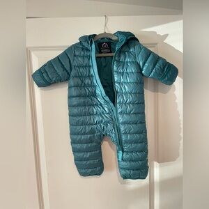 Primary Puffer suit in spruce 3-6 months